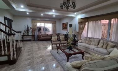 FOR SALE - House and Lot in Quezon City