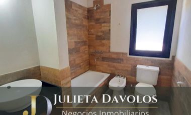 Casa en Venta 4 ambientes Barrio El Canton Puerto con pileta