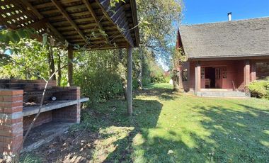 Casa en venta de 5 dorm. en Villarrica