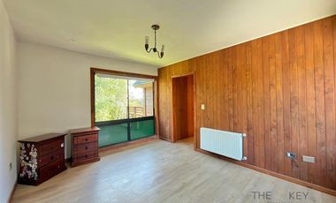 Casa en venta de 5 dorm. en Villarrica