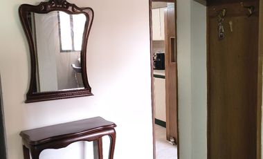 apartamento en arriendo/venta en los rosales. Cod A18