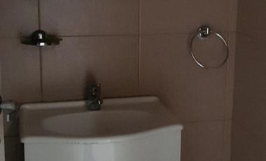 VENTA, 2 GALPONES EN MUY BUENA ZONA DE V. BALLESTER