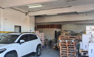 VENTA, 2 GALPONES EN MUY BUENA ZONA DE V. BALLESTER
