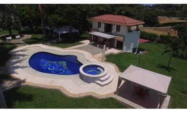 VENDEMOS MAJESTUOSA FINCA EN CERRITOS - PEREIRA