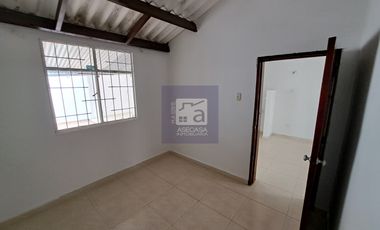 COD. 3967 - SE ARRIENDA CASA - BARRIO: CARACOLI