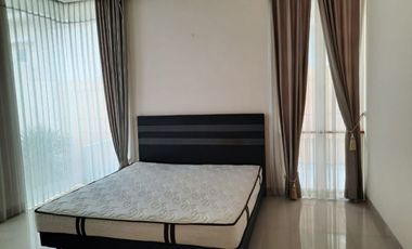 Disewakan rumah super mewah full furnish di the mansion pakuwon indah surabaya