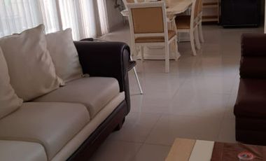 Disewakan rumah super mewah full furnish di the mansion pakuwon indah surabaya