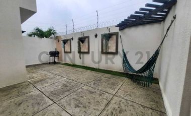 Venta Casa en Urbanización Los Prados.