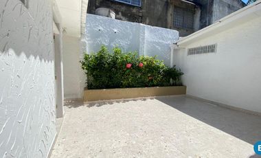 casa en arriendo/venta en villa del este. Cod V119