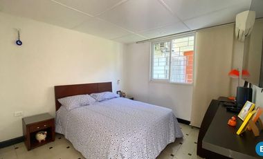 casa en arriendo/venta en villa del este. Cod V119