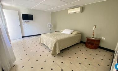 casa en arriendo/venta en villa del este. Cod V119