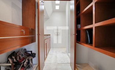 Casa en renta Isla Risueña de 2 recámaras en Isla Dorada Zona Hotelera Cancún