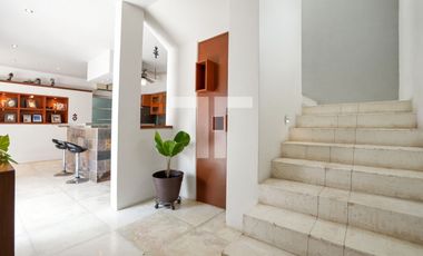 Casa en renta Isla Risueña de 2 recámaras en Isla Dorada Zona Hotelera Cancún