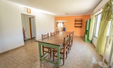 Venta Casaquinta en La Capilla -  Florencio Varela