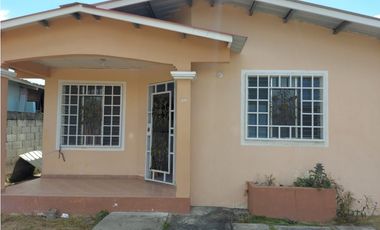 VENTA Y ALQUILER CASA EN PENENOME -CENTRICA TERMINAL TRASNPORTE