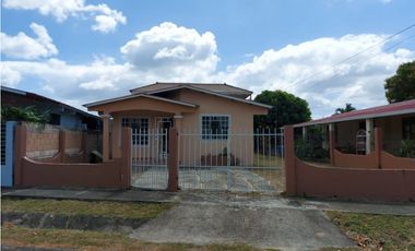 VENTA Y ALQUILER CASA EN PENENOME -CENTRICA TERMINAL TRASNPORTE