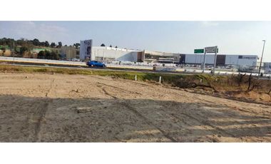 Venta de  lote frente a LIverpool
