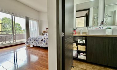 casa en venta en villa de los pinos. Cod V6003