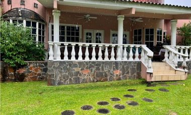 Venta de casa en Las Cumbres GTA