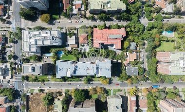 Hermosa y Amplia Propiedad en Providencia