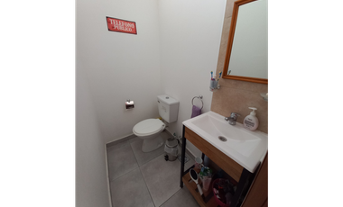 CASA VENTA CALLE ALMEIRA