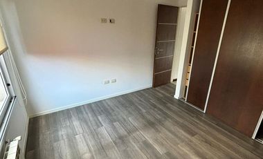 Departamento en venta y alquiler en Castelar Norte