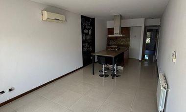 Departamento en venta y alquiler en Castelar Norte