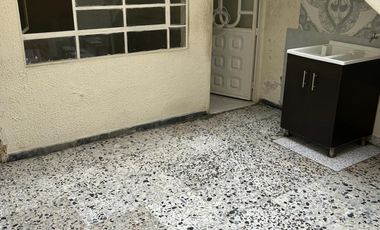 casa en arriendo en felicidad. Cod A6916402