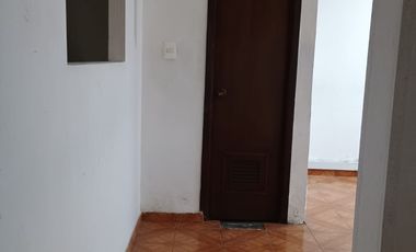 local en arriendo en bulevar niza. Cod A7098001