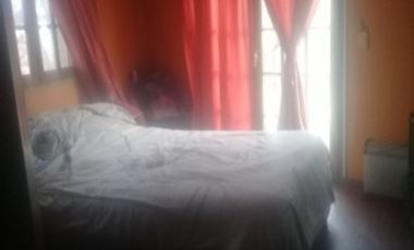 Chalet en 2 plantas  Moron Sur   Apto credito