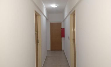 VaqueraPropiedades vende departamento en Victoria, San Fernando.