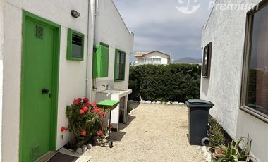 VENTA TRES CABAÑAS PARA INVERTIR EN LA HERRADURA