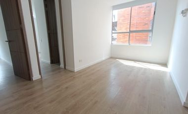 apartamento en arriendo en loma del escobero. Cod A215106