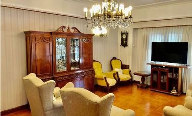 Excepcional chalet en Altos de Chauvin. Obra Arq. Córsico Piccolini, año 1958.