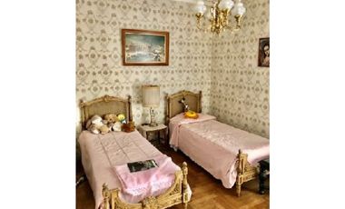 Excepcional chalet en Altos de Chauvin. Obra Arq. Córsico Piccolini, año 1958.