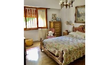 Excepcional chalet en Altos de Chauvin. Obra Arq. Córsico Piccolini, año 1958.