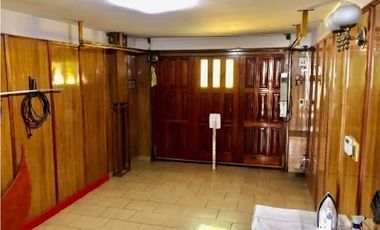 Excepcional chalet en Altos de Chauvin. Obra Arq. Córsico Piccolini, año 1958.