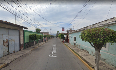 CASA EN ZACOALCO DE TORRES FDC 406