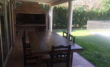 Casa en Highland Park Country Club