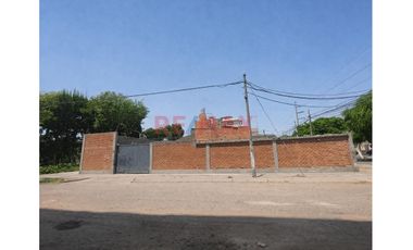 Excelente Oportunidad En Ubicación Estratégica  550M2