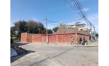 Excelente Oportunidad En Ubicación Estratégica  550M2
