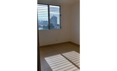 SE VENDE APARTAMENTO EN PARQUE LEFEVRE $115,000