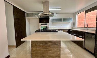 casa en arriendo en loma del atravesado. Cod A776260