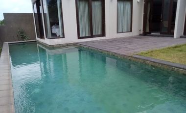 DIJUAL MURAH VILLA CANTIK BUTUH UANG DI JIMBARAN