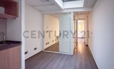 Oficina Comercial en Estoril Oportunidad