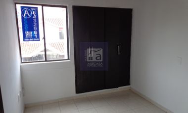 COD. 6340 - SE ARRIENDA CASA - BARRIO:  CAÑAVERAL