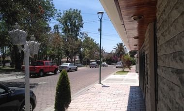 Casa en Venta en Rinconada  Santa  Rita, Guadalajara