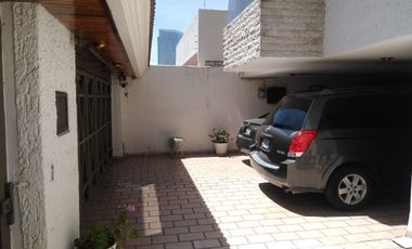 Casa en Venta en Rinconada  Santa  Rita, Guadalajara
