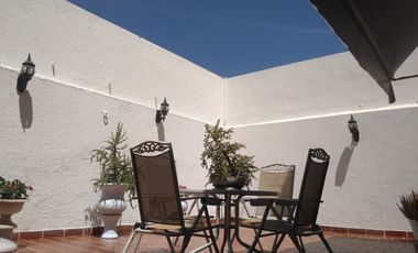 Casa en Venta en Rinconada  Santa  Rita, Guadalajara