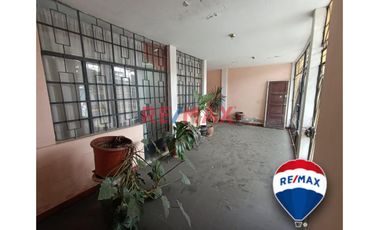 🏡 ¡OPORTUNIDAD ÚNICA EN PIURA! 🏡

¿Estás buscando la casa perfecta en una ubicación privilegiada? ¡Tu búsqueda ha terminado! Presentamos una exclusi